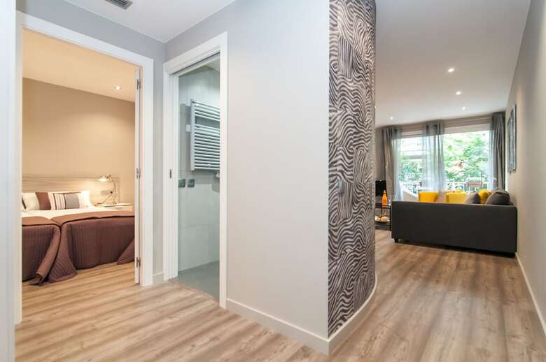 Montaber Apartments - Sagrada Familia
