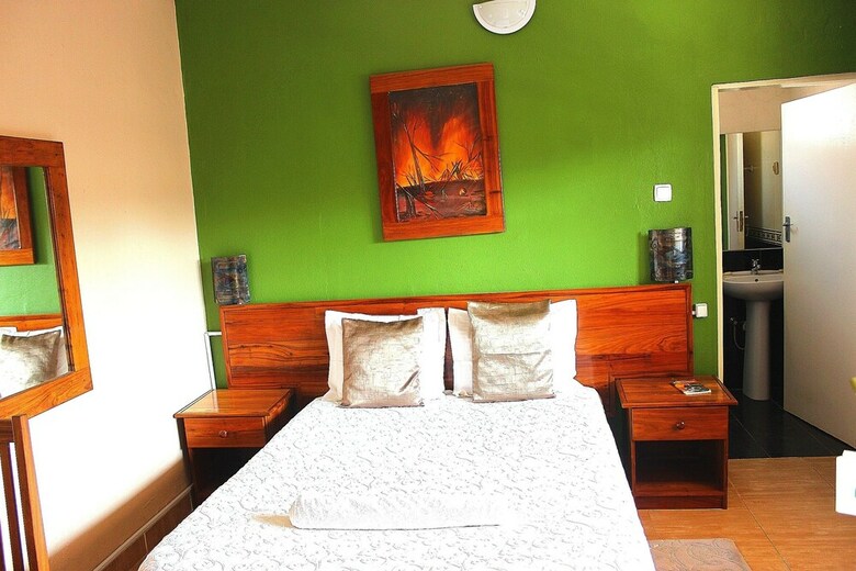 Hotel Residencial Chinfura