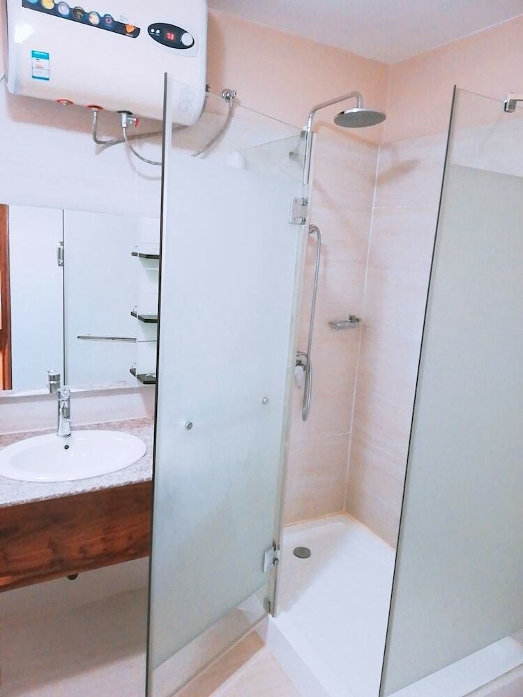 Hotel Residencial Chinfura