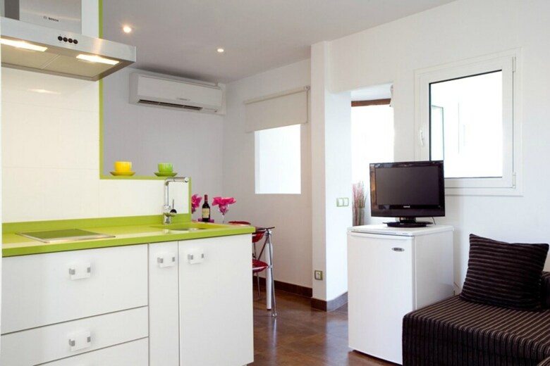 Watermelon - Penthouse Apartment