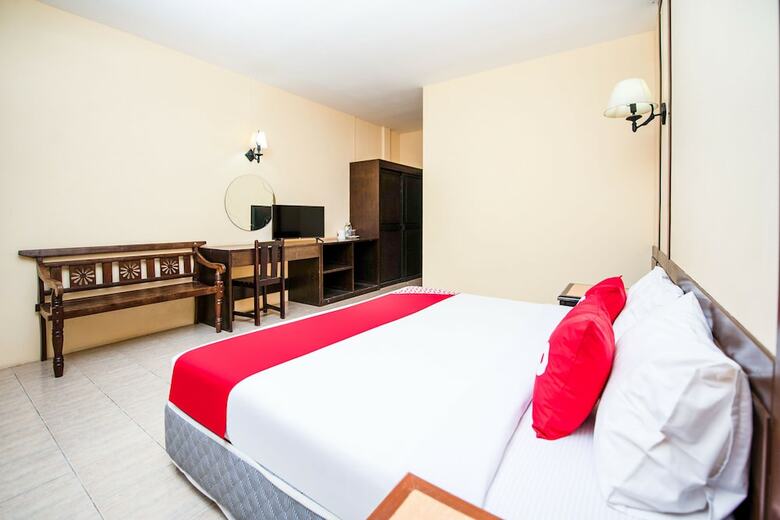 Hotel Oyo 282 Baan Nat