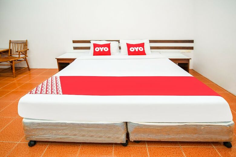 Hotel Oyo 282 Baan Nat