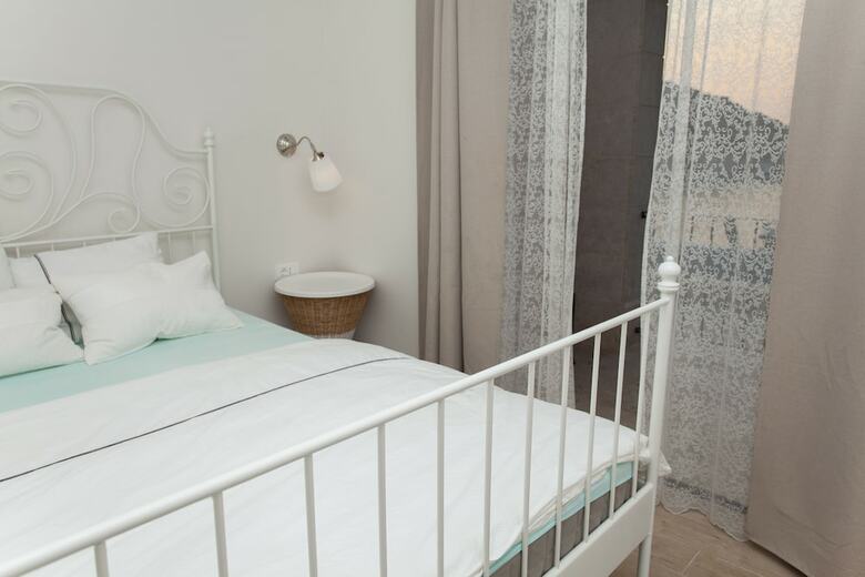 Hotel Guesthouse Augusta Insula