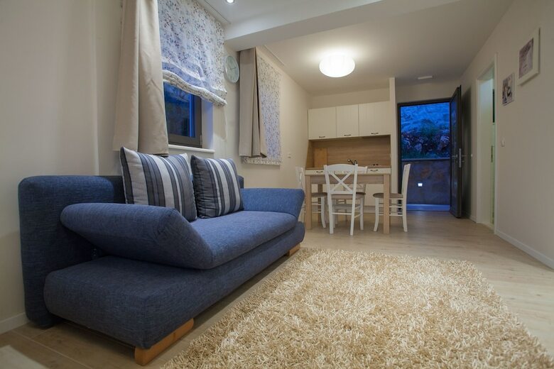 Hotel Guesthouse Augusta Insula