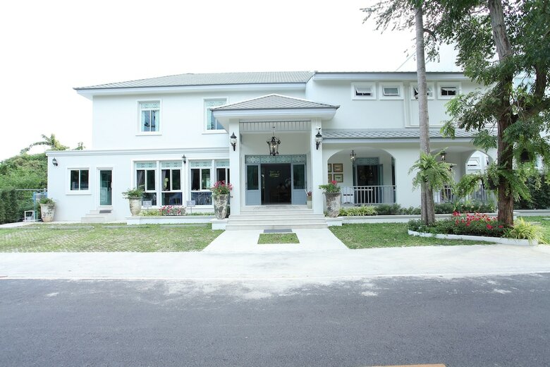 Hotel Villa Amphawa