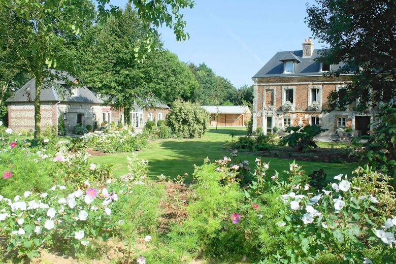 Hotel Le Domaine Des Platanes