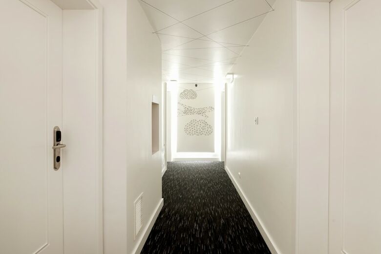 Bed & Breakfast Porta Da Arr�bida Hostel & Suites
