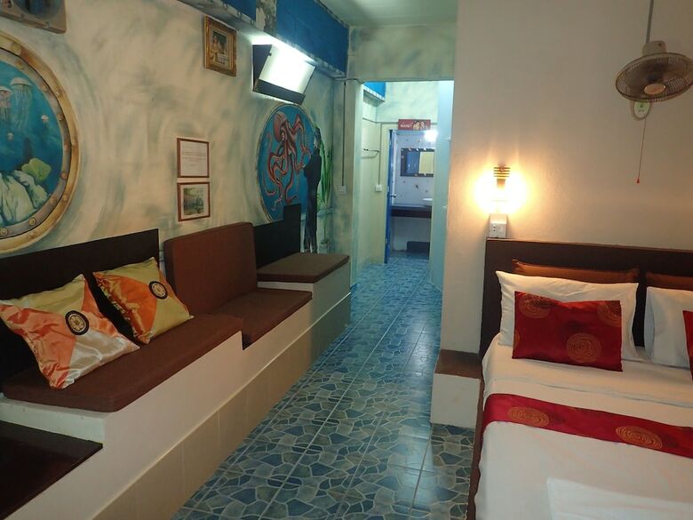 Hotel Captain Nemo Guesthouse