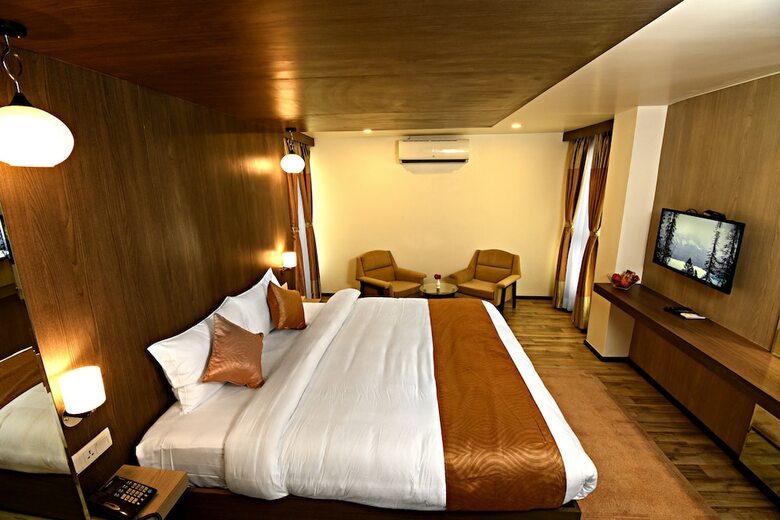 The Milestone Hotel