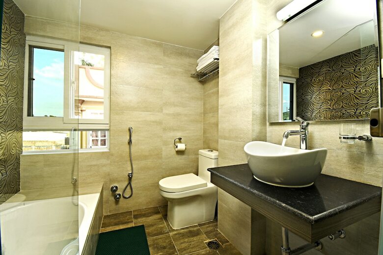 The Milestone Hotel