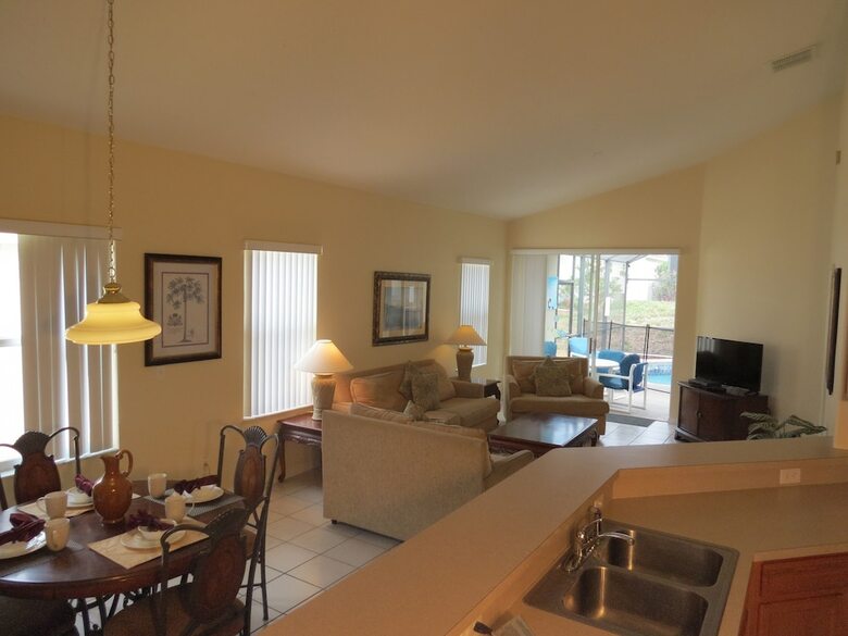 Kissimmee Maingate Pool Homes By Sovh