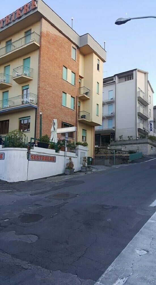 Posada Nuovo Albergo Rex