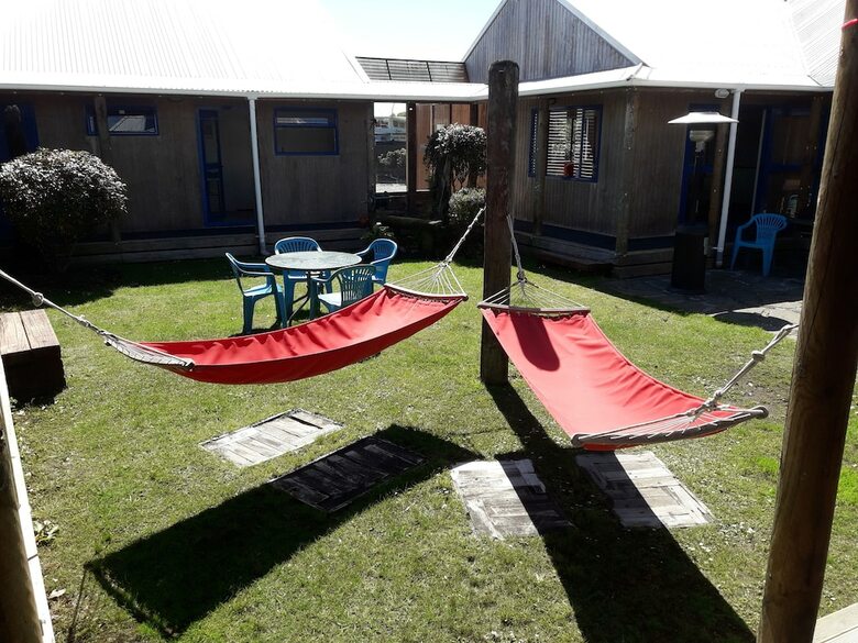 Hostal Golden Fern Backpackers