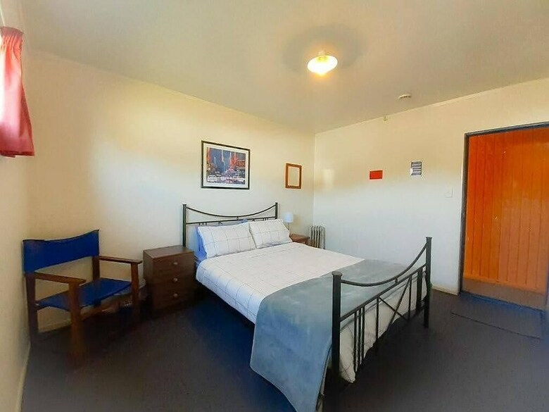 Hostal Golden Fern Backpackers