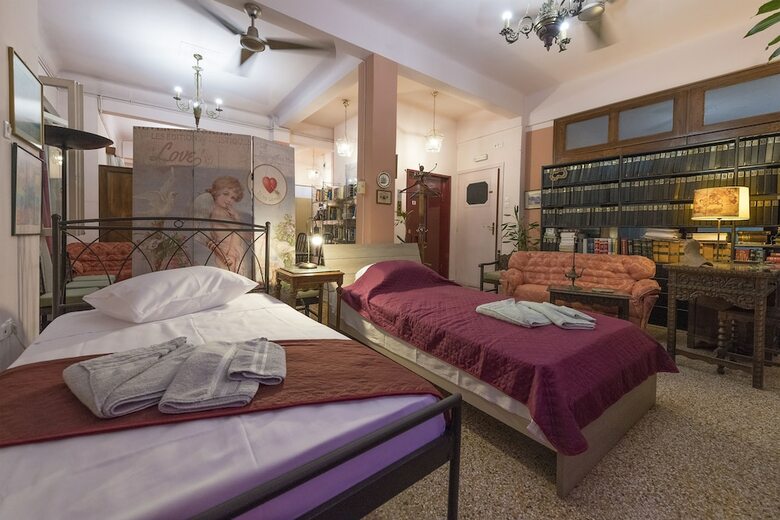 Apartamentos Metaxourgio Luxury Suite