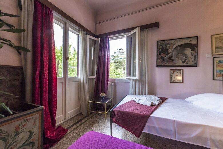 Apartamentos Metaxourgio Luxury Suite
