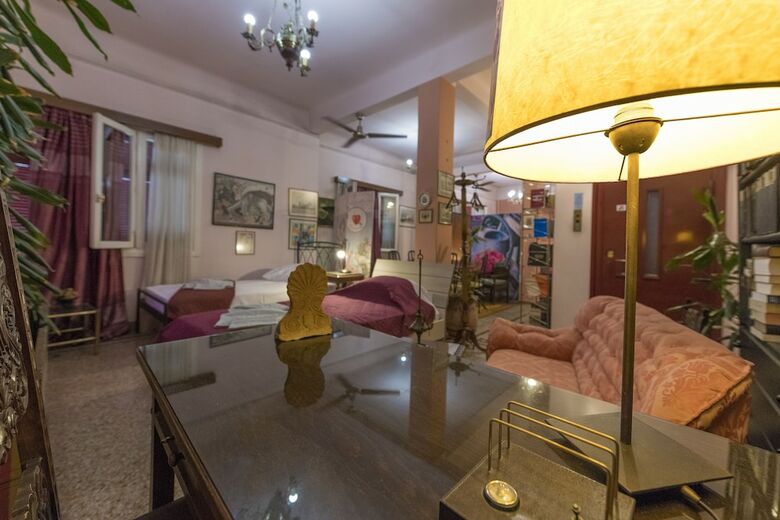 Apartamentos Metaxourgio Luxury Suite