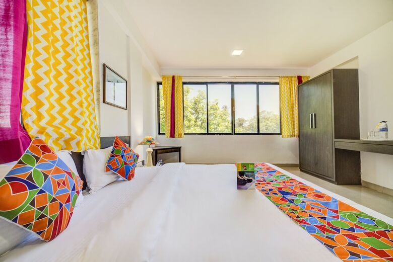 Fabhotel Casa Paradise Premium Suites