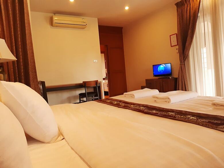Punnapha Pool Villa  Pattaya