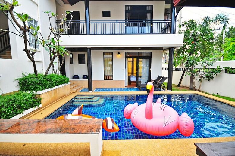 Punnapha Pool Villa  Pattaya