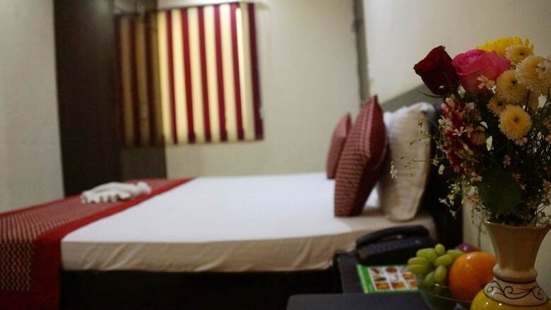 Maxfort Budget Hotel Dwarka