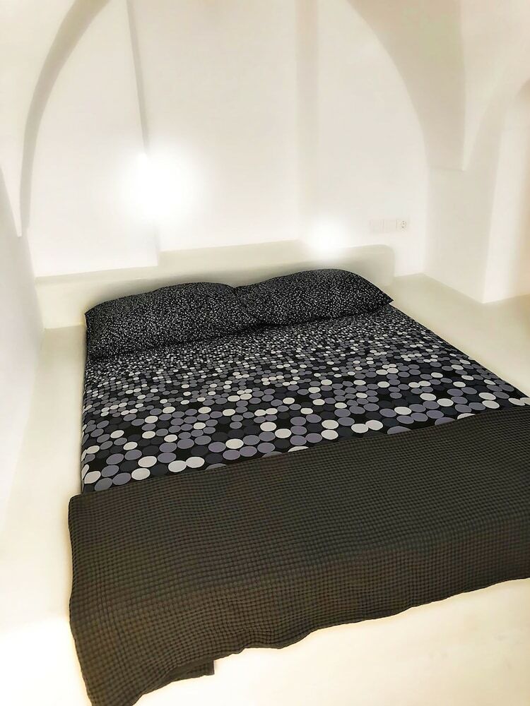 Villa The Luna Suites