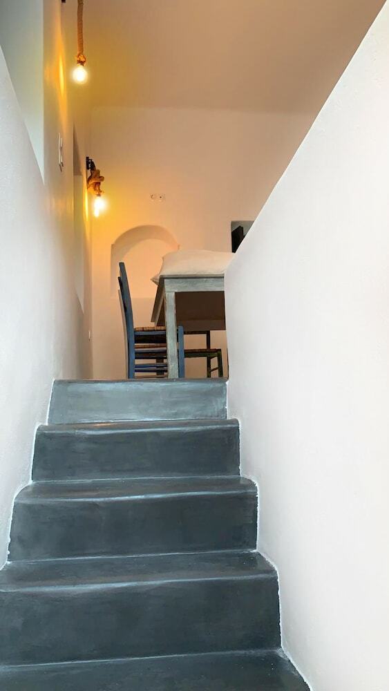 Villa The Luna Suites