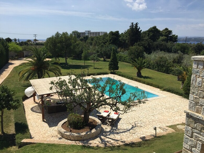 Villa Ermioni