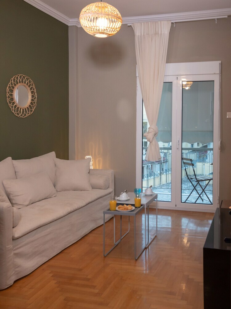 Apartamentos Amazing Metaxourgeio