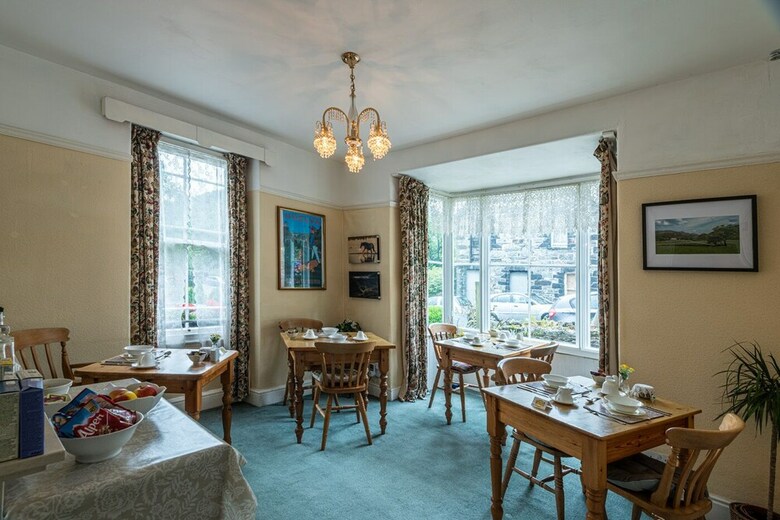 Bed & Breakfast Garth Dderwen Victorian Guest House