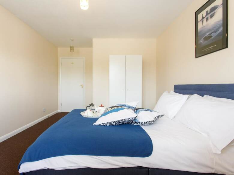 Erith Serviced Apartment