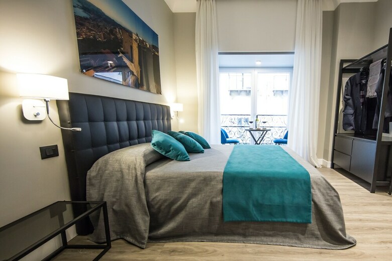 B&B Arthouse