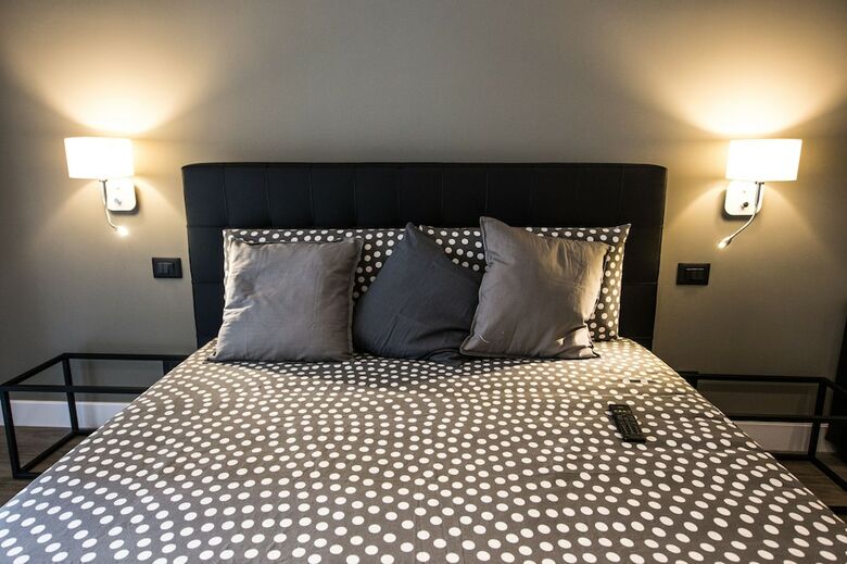 B&B Arthouse