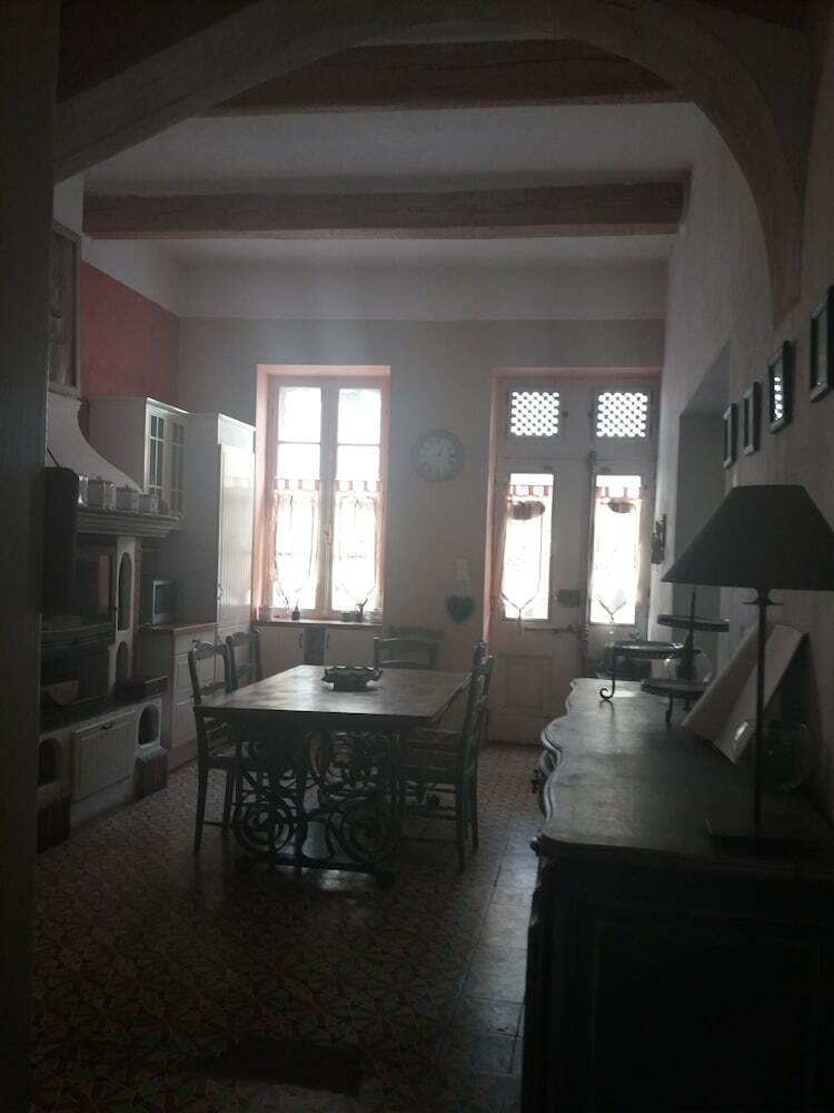 Hotel Le Patio Des Cigales