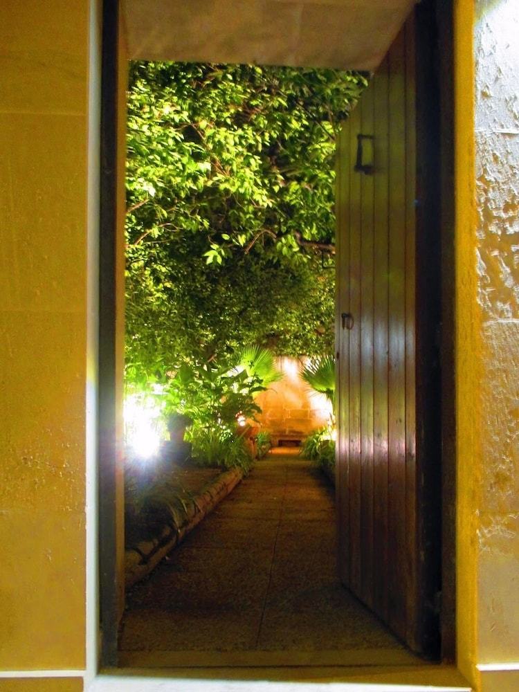 Bed & Breakfast Dimora Villani -1760- Suites & Rooms