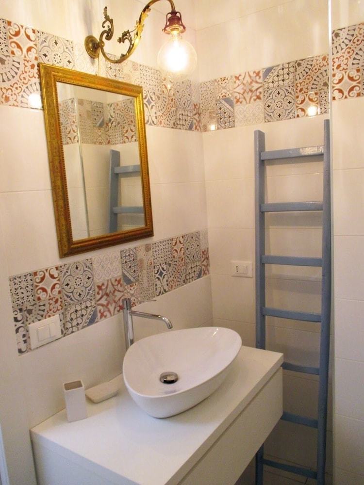 Bed & Breakfast Dimora Villani -1760- Suites & Rooms