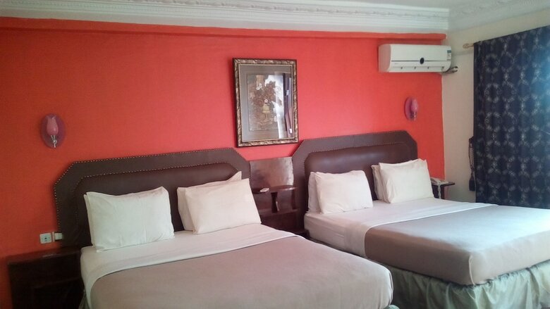 Zambezi Inn Hotel