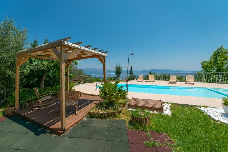 Violitzis Villas