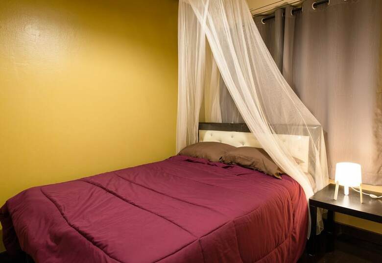 Hostal Sleep Lizm Hostel - Adults Only