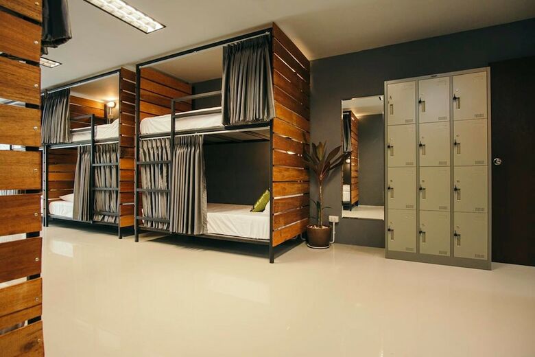 Hostal Kohabitat Samui - Adults Only