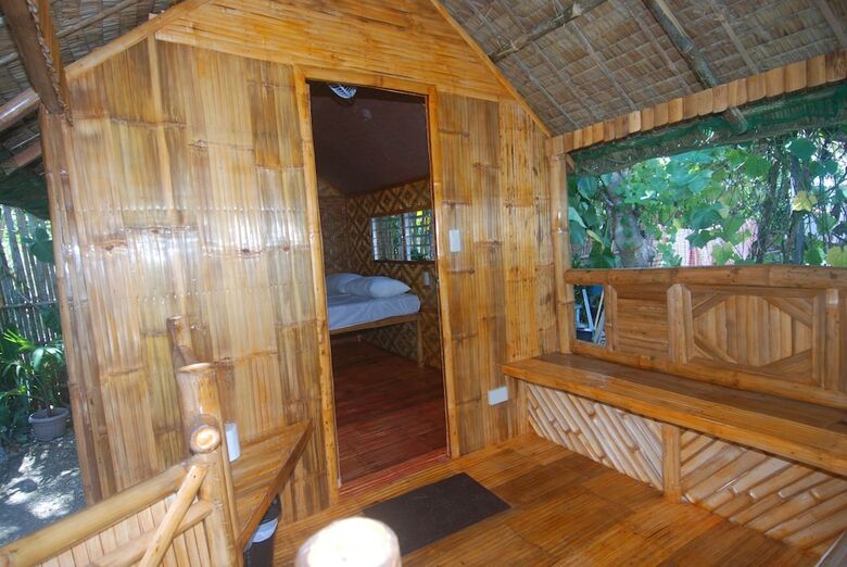 Hotel Rene's Diverslounge Resort