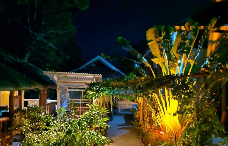 Hotel Rene's Diverslounge Resort