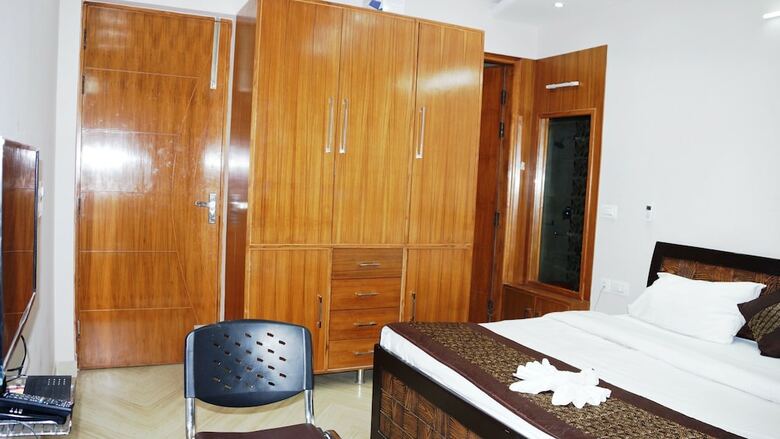 Hotel Maxfort Hospital Apartment