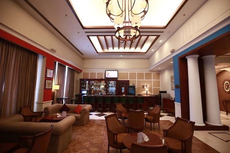 Hotel Dlf Club 3