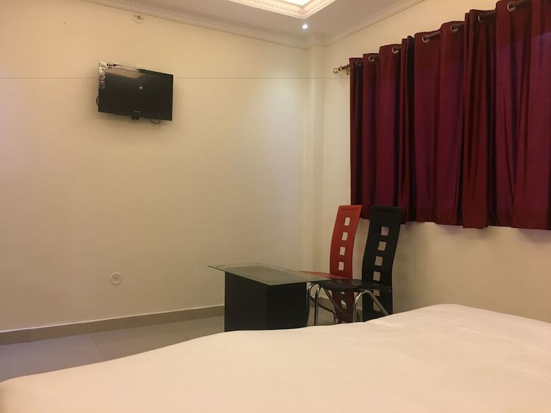 Hotel Meridian