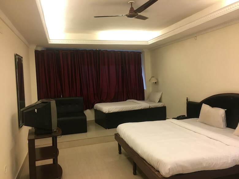 Hotel Meridian