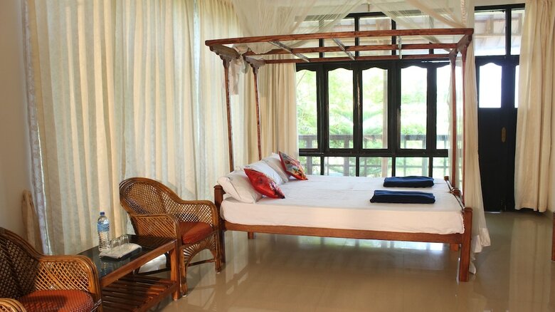 Hotel True Blue Beach Resort,trivandrum