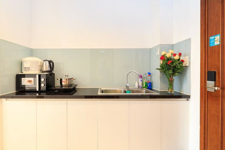 Le Hieu Apartment At Sky Center