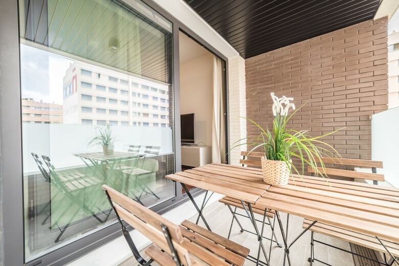 Apartamentos La Serna Premium Center