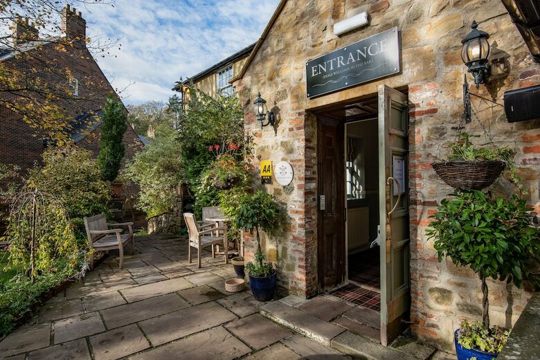 Posada The Kingslodge Inn